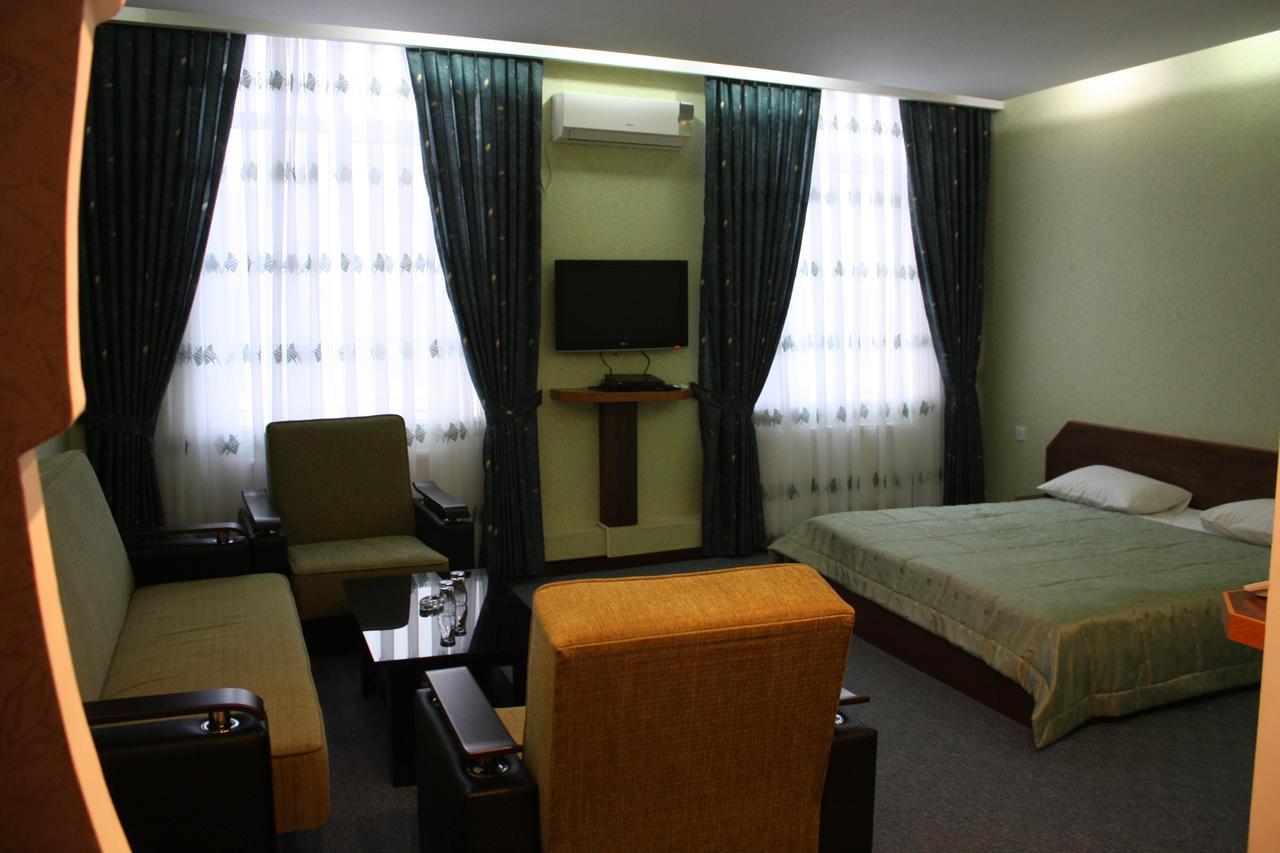 Titanik Hotel Баку Екстер'єр фото