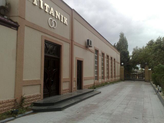 Titanik Hotel Баку Екстер'єр фото