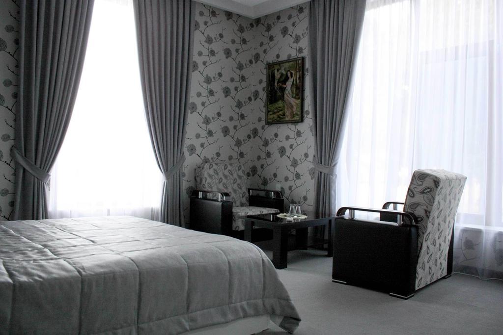 Titanik Hotel Баку Екстер'єр фото
